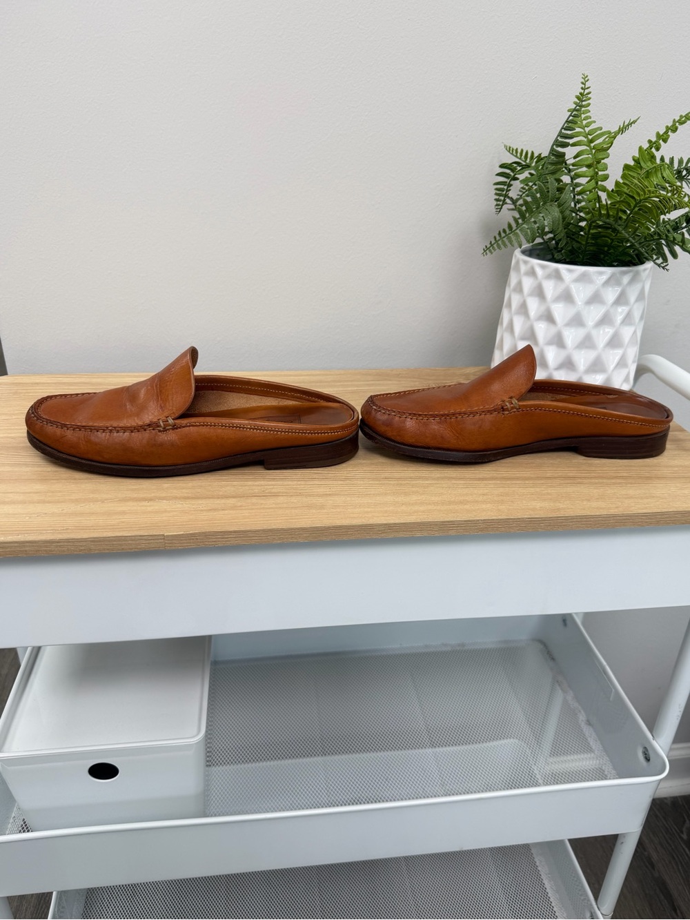 Cole Haan Women's Leather Slip-On Loafers - Cognac Tan Sz 8B - Picture 7 of 9